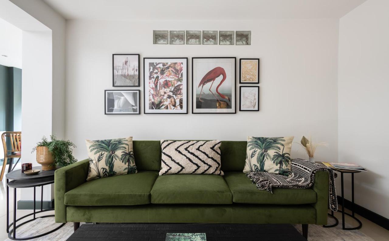 The Heart Of Shepherds Bush - Modern 2Bdr Apartment With Garden Londra Exterior foto