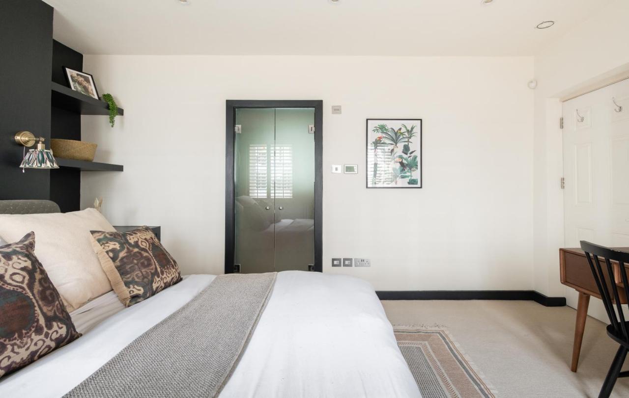 The Heart Of Shepherds Bush - Modern 2Bdr Apartment With Garden Londra Exterior foto